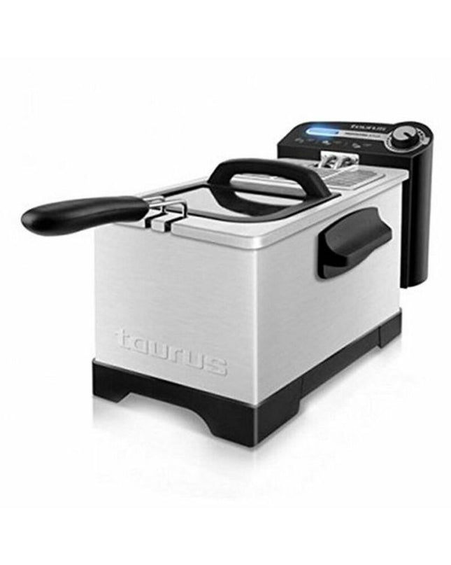 Taurus Frituurmachine in stainless steel with 3L capacity and 2100W power, suitable for home frying and cooking.