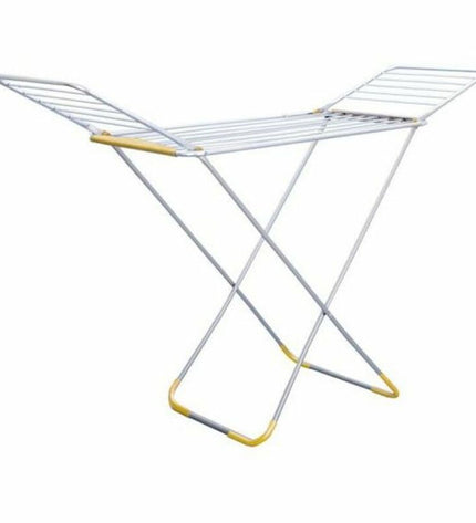 Garhe M255463 aluminium laundry line for home organization, shown stretched between two points in a household setting