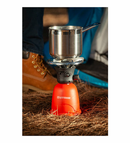 Butsir Natura camping gas stove, compact Ø 14 x 22 cm, ideal for outdoor cooking and camping adventures.