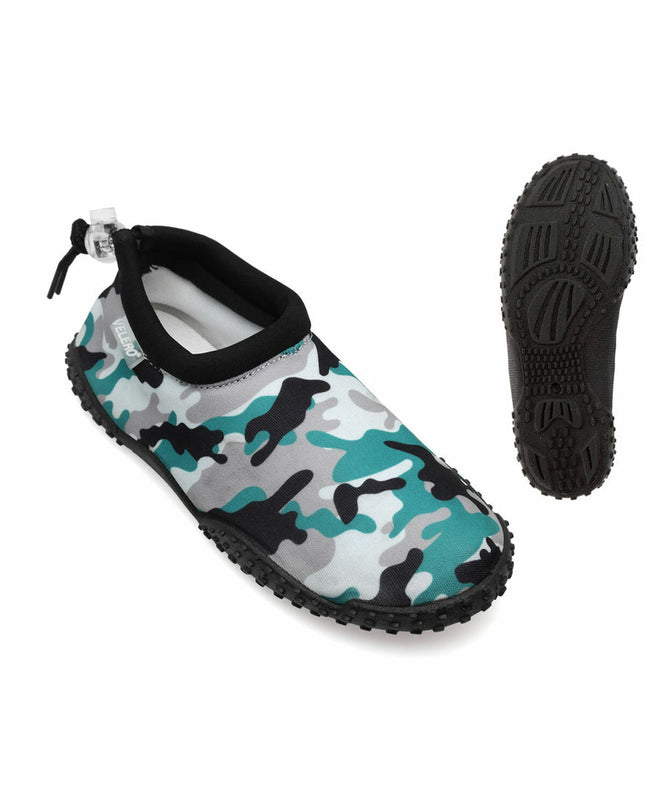 Camouflage sport and outdoor slippers by BigBuy Sport, featuring a comfortable design suitable for watersports and outdoor activities.