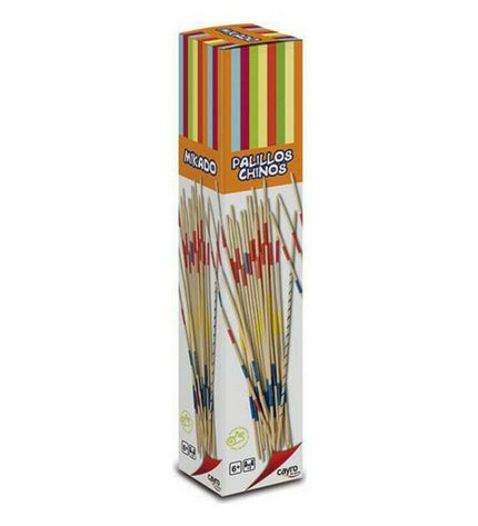Cayro Mikado game set with 32 x 6 cm wooden sticks arranged in a scattered pile for fun gameplay.