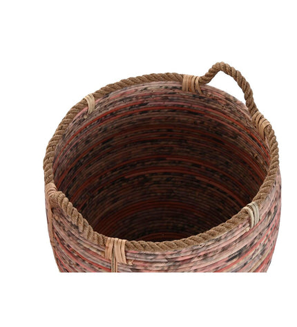 DKD Home Decor basket spelset with three natural peach-colored storage baskets for home organization and kitchen use.