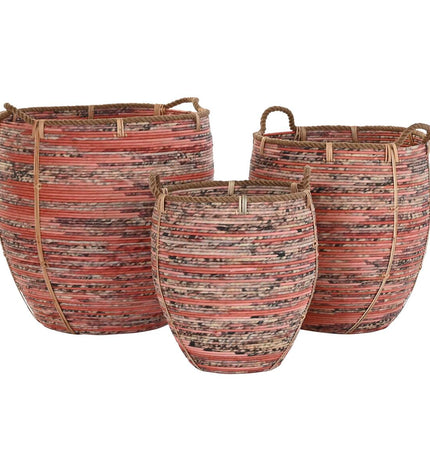 DKD Home Decor basket spelset with three natural peach-colored woven storage baskets for home organization.