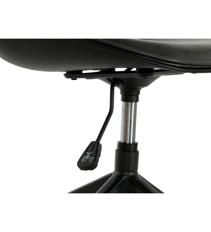 DKD Home Decor black dark gray chair with wooden legs, measuring 47.5 x 57.5 x 83 cm, suitable for home and kitchen use.