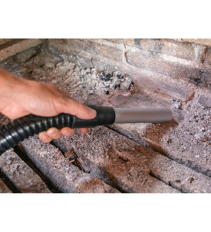 Koma Tools Kruimelzuiger 800W handheld vacuum cleaner for house cleaning, showing its compact design and power cord.