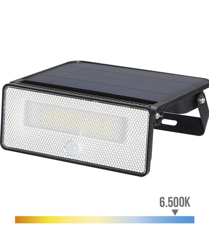 LED applicatie EDM 31821 outdoor garden light in polycarbonate and ABS, 12W, 1600 lumens, 6500K daylight color.