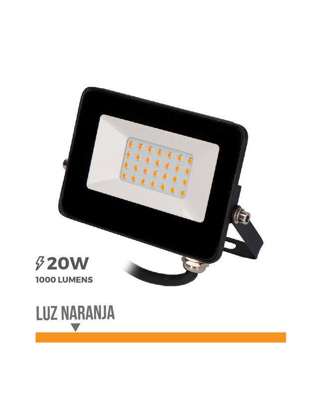 Black and orange EDM Bouwlamp EDM 70317 outdoor garden floodlight with 20W bulb and 1000 lumens illumination.