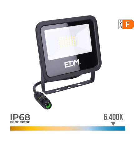 Black EDM Bouwlamp EDM 70402 F 30W outdoor garden light with 6400K lighting, used for exterior decoration and illumination.