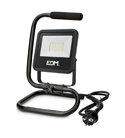Black EDM Bouwlamp EDM 70410 outdoor garden floodlight with 30W, 6400K for exterior decoration and lighting.