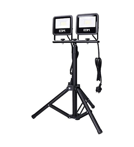 Black EDM Bouwlamp EDM 70414 Zwart F outdoor garden light with 6400K/6500K cool white LED for exterior decoration.