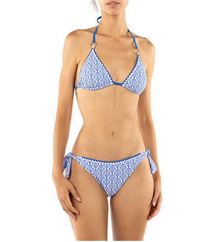 Alphaventure Batpur blue bikini for sport and watersport activities, featuring a sleek, comfortable design in vibrant blue.