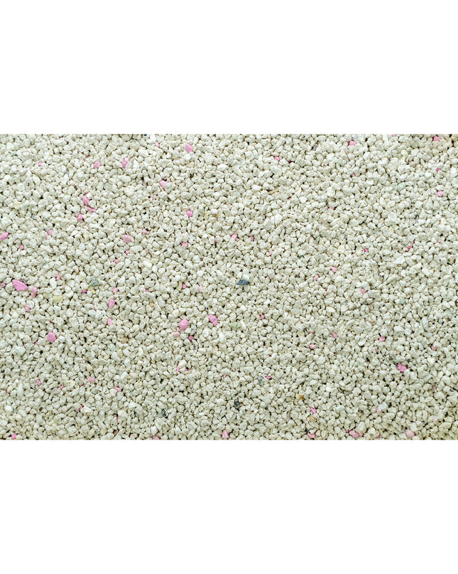 Gloria Bentonita Premium Sensitive cat litter in 15 kg bag, showing the light, clumping cat litter with a smooth texture.