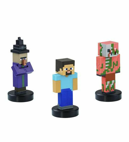 Colorful Bizak action figure from the speelgoed en games collection, detailed pose and vibrant outfit, perfect for display or play.