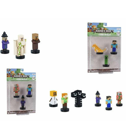 Bizak action figure from the Speelgoed en games collection, detailed plastic toy with articulated joints and colorful design.