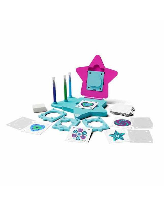 Bizak Bordspel toy, colorful game pieces and game board, part of Bizak's speelgoed en games collection, designed for fun and entertainment.