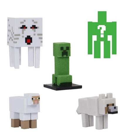 Minecraft Toppeez actiefiguur, kleurrijke speelgoed pop met gedetailleerd ontwerp uit de Minecraft speelgoed en actiefiguren collectie.