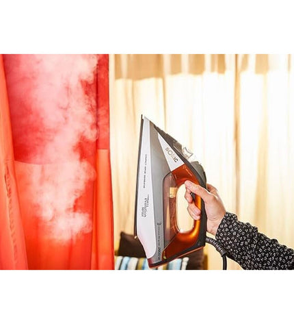 Solac CVG9511 steam iron with water tank and adjustable temperature controls, ideal for household ironing tasks