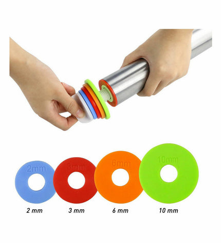 Set of 12 Quttin baking dough rollers, 6x6x42 cm, for pastry and baking, with wooden handles and textured rolling surface.
