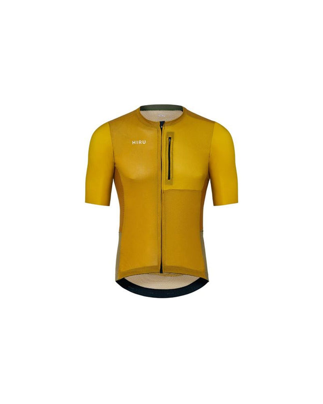 Hiru Wielertrui Hiru Advanced Cargo cycling jersey with long sleeves, breathable fabric, and cargo pockets for outdoor cycling.