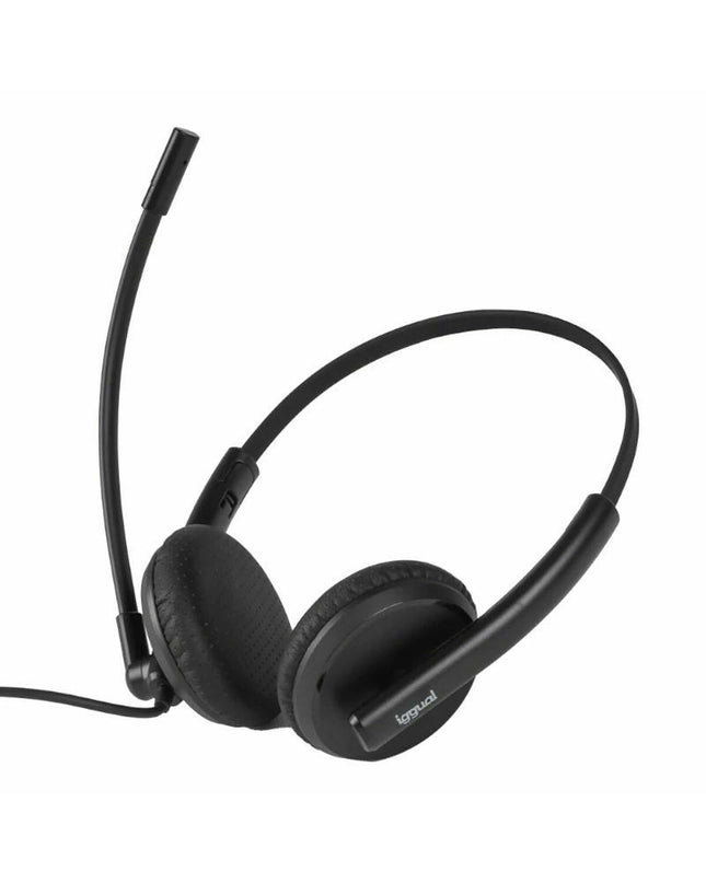 Iggual IGG319420 gaming webcam with plug-and-play design, featuring a sleek black body and adjustable lens for streaming and video calls.