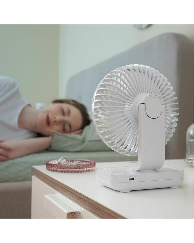 InnovaGoods rechargeable desk fan with 5.4-inch blade, 3600mAh battery, portable air conditioning, ideal for home and office use.