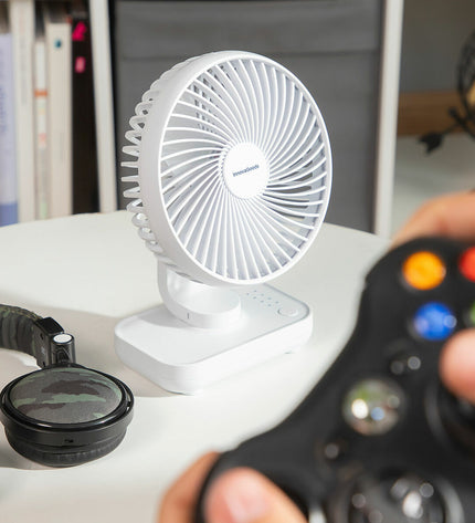 InnovaGoods rechargeable desk fan with 5.4-inch blade, 3600mAh battery, portable air conditioning for home or office use.