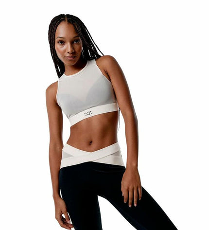 Black Limba women's sport top for fitness and outdoor dancing, black, sleeveless, with a fitted design and athletic style.