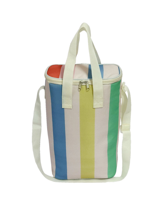 Marbueno Koelbox for outdoor camping and hiking, compact and durable cooler perfect for outdoor adventures.