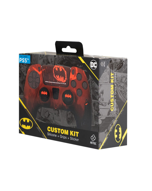 FR-TEC DC Custom Kit Batman protective cover for plug and play gaming consoles, featuring Batman-themed design and electronic accessories.