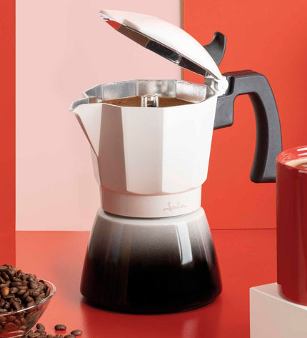 JATA Italiaanse koffiepot HCAF2409 in crème aluminium with 9 cups, suitable for brewing traditional Italian espresso.
