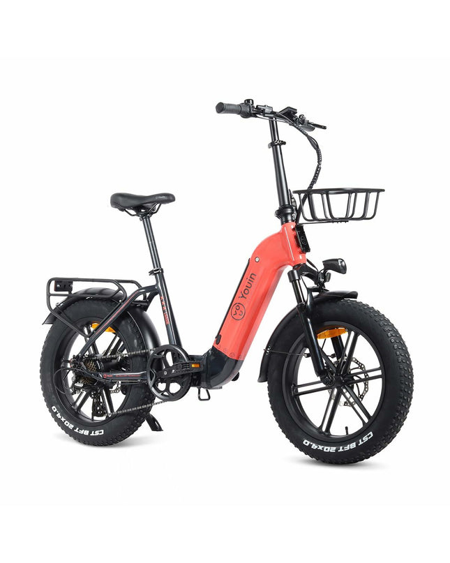 Youin Luxor II Koraal electric bicycle with 250W motor, sport and outdoor bike, close-up of frame and front wheel.