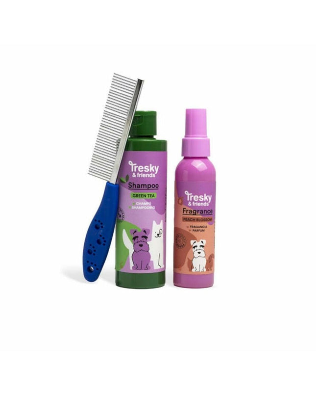 Tresky & Friends hygiëneset for dogs with three grooming tools, including brushes and cleaning accessories.