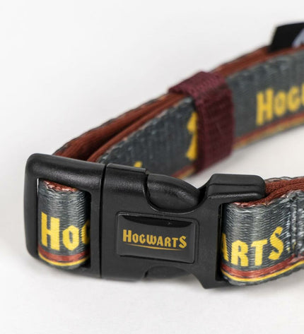 Harry Potter dog collar in XXS/XS size, featuring magical-themed design for small dogs, from Harry Potter pet accessories collection.