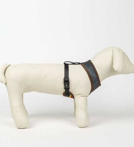 Harry Potter M/L reversible dog harness, black and patterned side, adjustable straps, suitable for medium-large dogs.