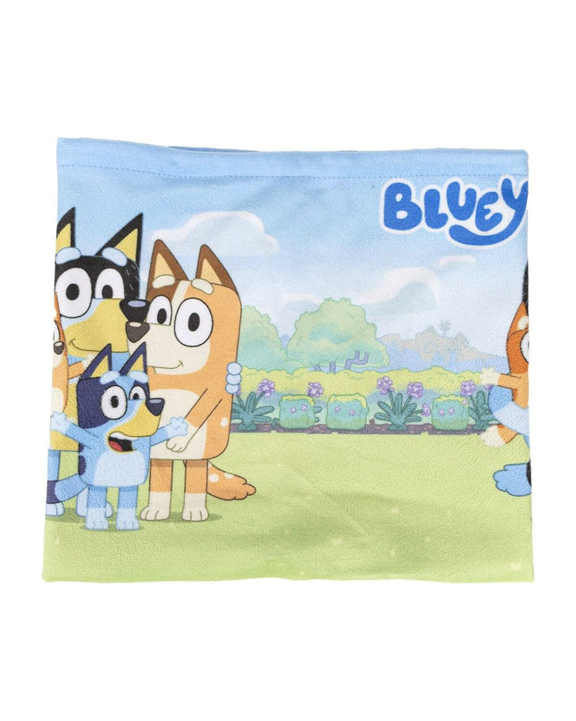 Bluey Nekwarmer in blue, designed for outdoor sports and camping, shown on a person for warmth during outdoor activities.