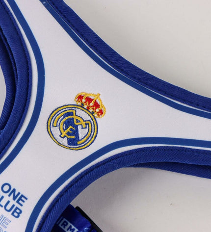Blue Real Madrid C.F. dog harness for medium/large dogs, featuring team logo and stylish design.