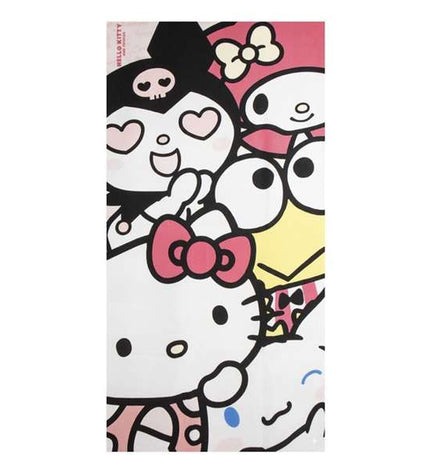 Light pink Hello Kitty bath towel with character print, 70x140 cm, ideal for home and kitchen use.