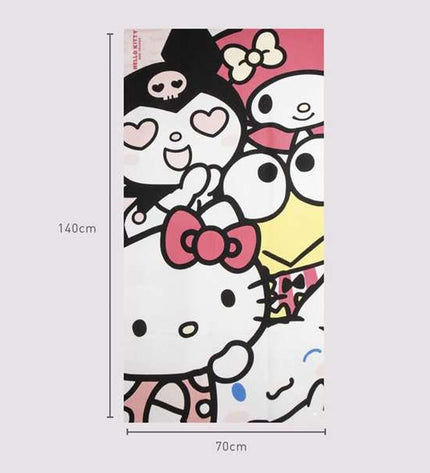 Light pink Hello Kitty beach towel, 70 x 140 cm, featuring cute Hello Kitty design, ideal for bathroom or swimming use.