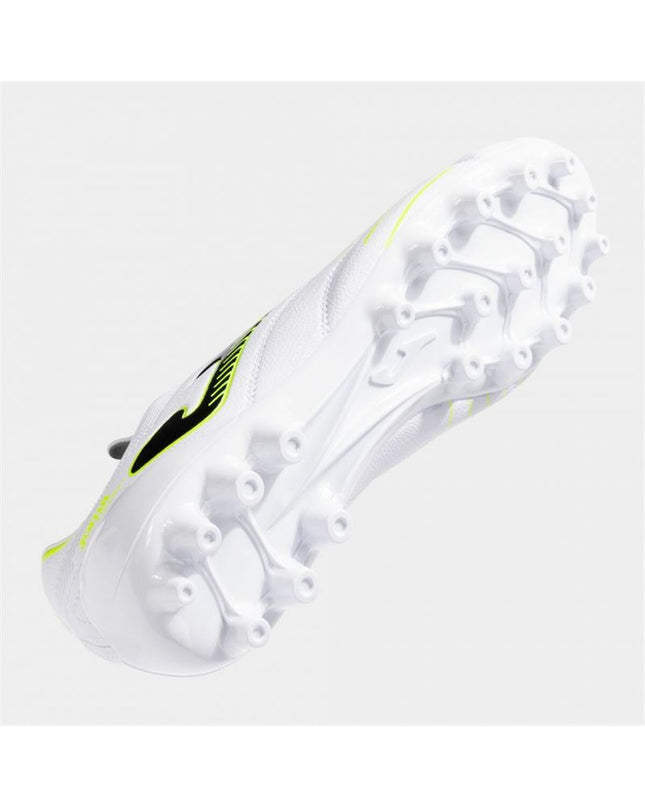 White Joma Sport Score 2402 adult football shoes with sport and outdoor design, featuring a sleek, lightweight build.