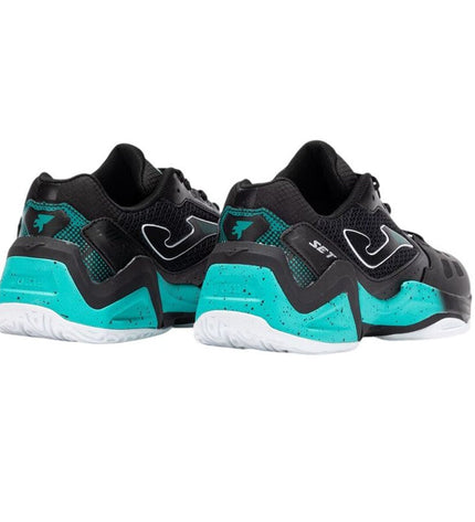 Black Joma Sport men's tennis shoes with sporty design, suitable for outdoor tennis and sports activities.