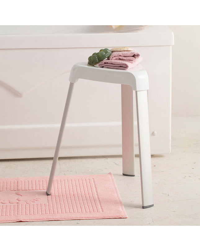 Lifetime Kruk Lifetime Wit bathroom stool, 25x29x45 cm, white plastic seat with wooden legs for bathroom or home use.