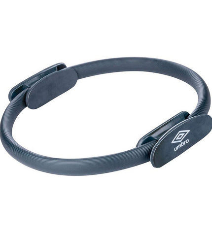 Umbro Pilateshoepel, 39 cm diameter, outdoor fitness equipment for balance and stability exercises in sport and fitness training.