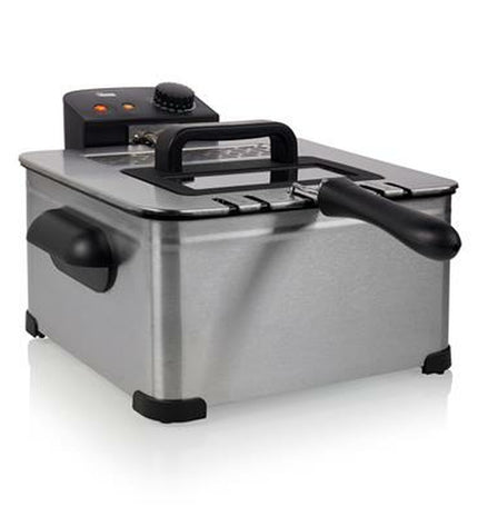Tristar FR-6949 2000W silver deep fryer for home cooking, compact electric kitchen appliance with digital controls.