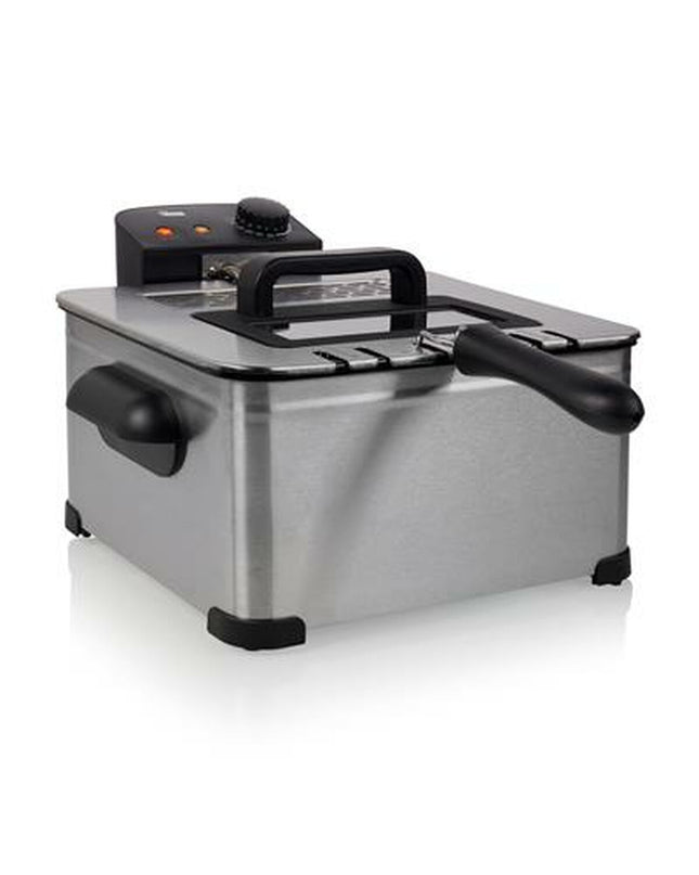 Tristar FR-6949 2000W silver deep fryer for home cooking, compact electric kitchen appliance with digital controls.