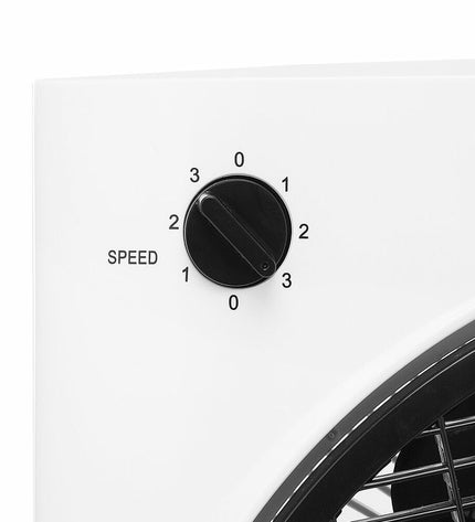 Tristar VE-5858 white portable floor fan with 40W power, suitable for home cooling and ventilation.