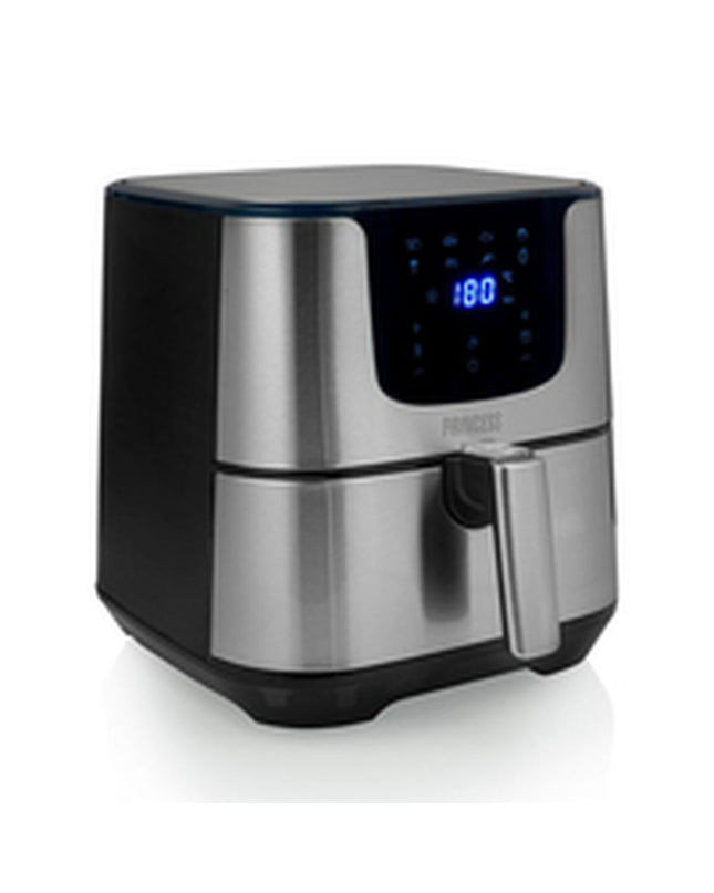 Princess luchtfriteuse 182060 in zilverkleur with 1700W power and 5.5L capacity, shown in a kitchen setting.