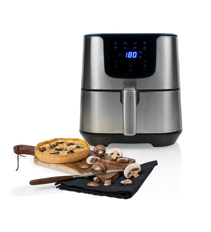 Princess luchtfriteuse 182060, zilverkleurige elektrische friteuse with 5.5L capacity and 1700W power, shown from the side.