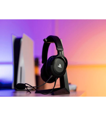 Trust 24715 headphones with microphone for gaming, featuring comfortable ear cups and a flexible mic for clear communication.