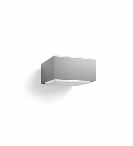 Philips outdoor garden wall lamp in grey aluminium with 42W E27 bulb, decorative exterior lighting for garden or patio.