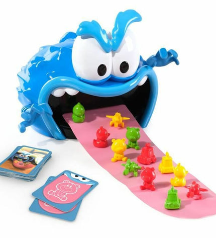 Goliath Croque Joujoux board game with colorful game pieces and a game board for kids' fun and family play.